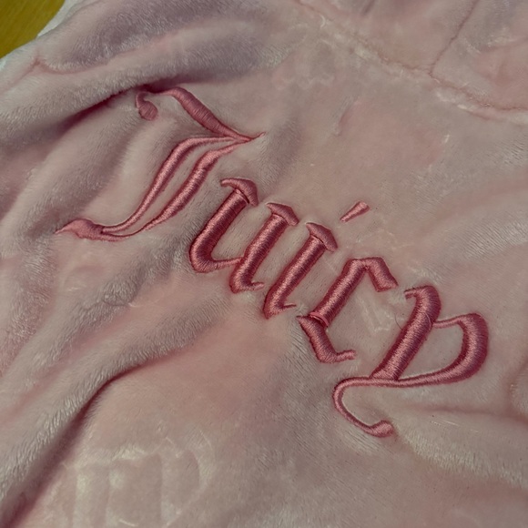 Juicy Couture Robe and Sleep Dress - Picture 3 of 7